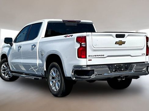 Used 2021 Chevrolet Silverado 1500 LTZ w/ LTZ Premium Package AWD/4WD image 4