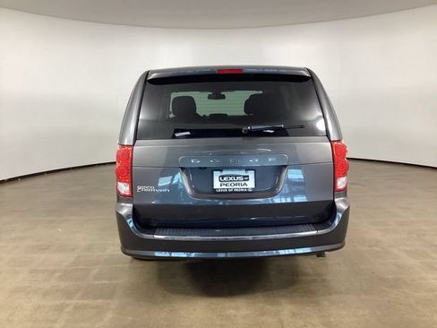 Used 2020 Dodge Grand Caravan SE FWD image 6