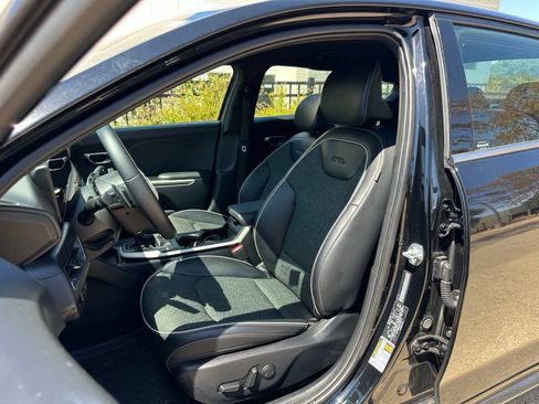 Used 2025 Kia K4 GT-Line FWD image 10