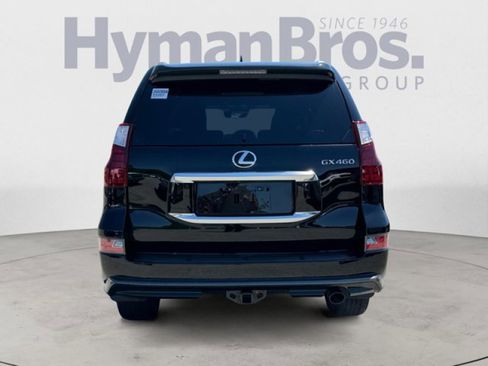 Used 2022 Lexus GX 460 Luxury w/ Sport Design Package AWD/4WD image 4