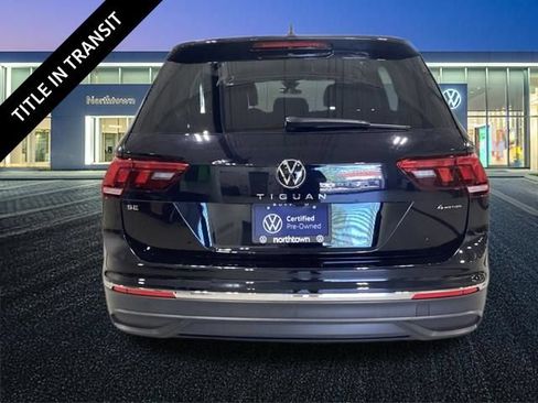 Used 2024 Volkswagen Tiguan SE AWD/4WD image 28