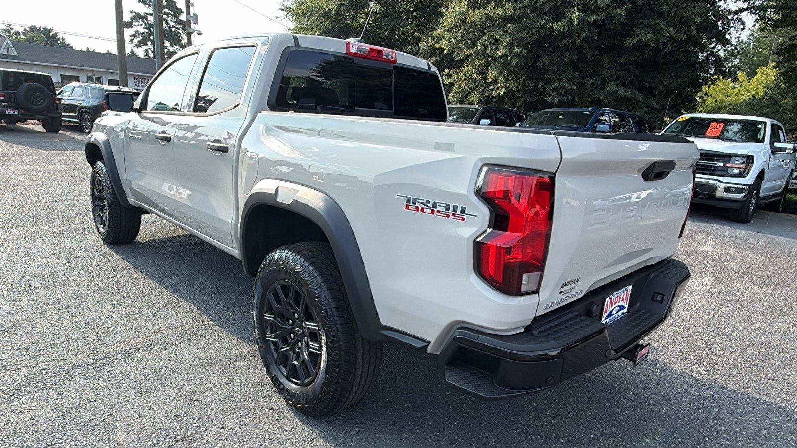 New 2026 Chevrolet Colorado Trail Boss AWD/4WD image 9