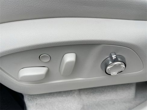 New 2026 Buick Enclave Avenir w/ Super Cruise Package image 12