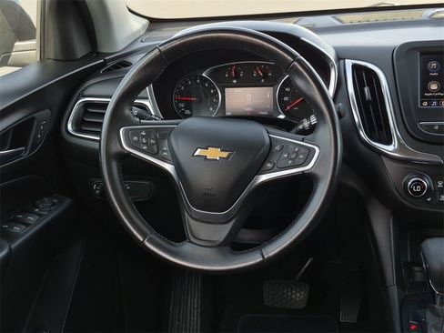 Certified 2022 Chevrolet Equinox LT image 32