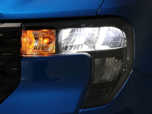 New 2026 Ford Maverick XLT image 45