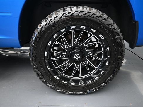 Used 2018 RAM 1500 Sport w/ Hydro Blue Sport Package AWD/4WD image 20