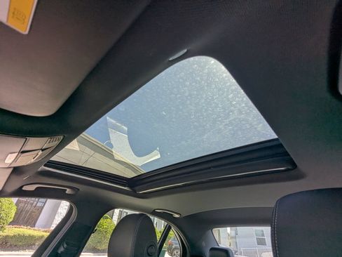 Used 2020 Mercedes-Benz E 450 4MATIC Sedan image 8