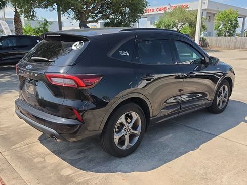 Used 2023 Ford Escape ST-Line w/ Tech Pack #1 FWD image 6