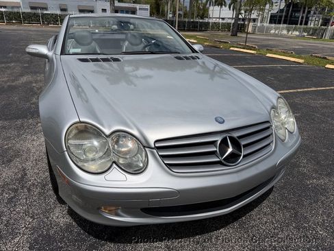 Used 2005 Mercedes-Benz SL 500 image 15