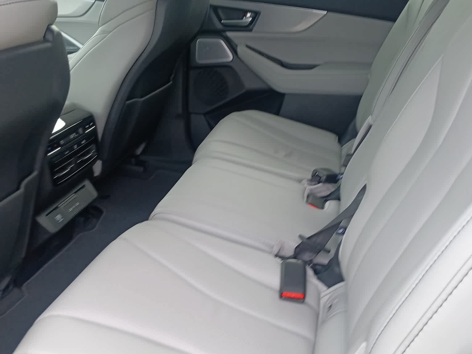 Used 2026 Acura MDX w/ Technology Package AWD/4WD image 18