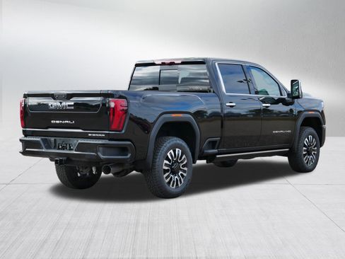 New 2026 GMC Sierra 2500 Denali Ultimate image 5