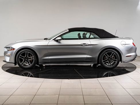 Used 2020 Ford Mustang Premium RWD image 6