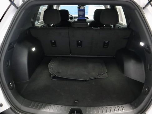 Used 2026 GMC Terrain Elevation FWD image 15