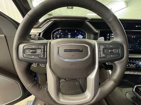 Used 2025 GMC Sierra 1500 Denali w/ Denali Reserve Package image 31