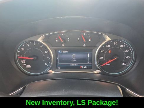 Used 2023 Chevrolet Equinox LS w/ LS Convenience Package FWD image 31