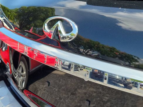 Used 2020 INFINITI QX80 Luxe w/ Proassist Package RWD image 9