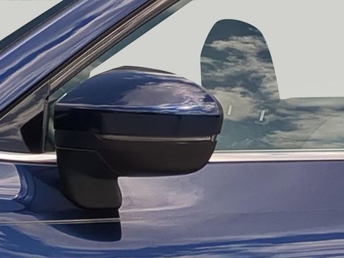 Certified 2022 Nissan Pathfinder SV FWD image 25