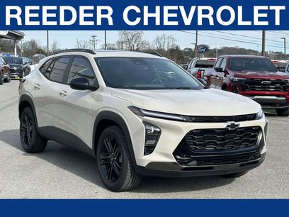 New 2026 Chevrolet Trax ACTIV w/ Sunroof Package