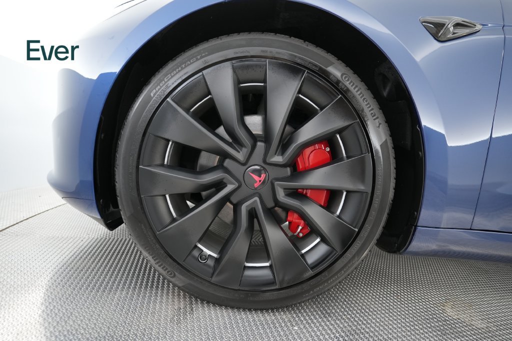 Used 2024 Tesla Model 3 Standard Range RWD image 19