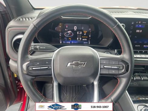 Used 2023 Chevrolet Colorado Z71 w/ Z71 Convenience Package 2 AWD/4WD image 13
