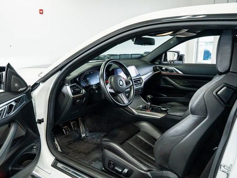 Used 2021 BMW M4 Coupe image 34