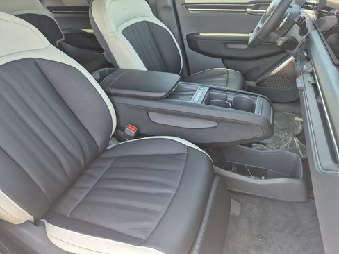 New 2026 Kia EV9 GT-Line AWD/4WD image 15