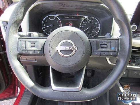 Certified 2023 Nissan Rogue SV FWD image 27