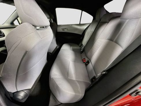 Used 2020 Toyota Corolla SE w/ Carpet Mat Package (TMS) FWD image 22