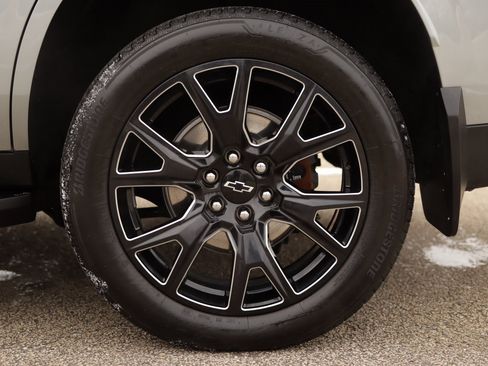 Used 2025 Chevrolet Tahoe RST w/ Comfort Package image 44