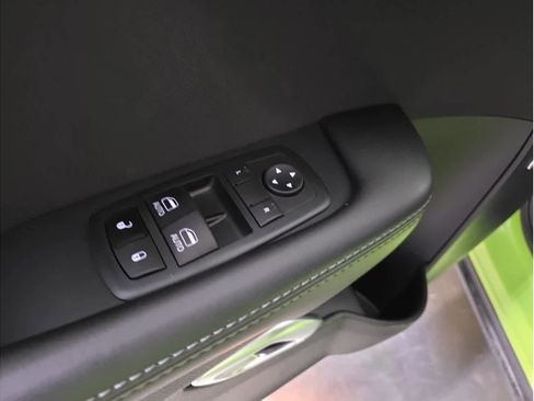 Used 2023 Dodge Challenger R/T Scat Pack image 16