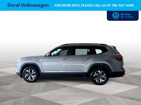 Used 2024 Volkswagen Atlas SE FWD image 4