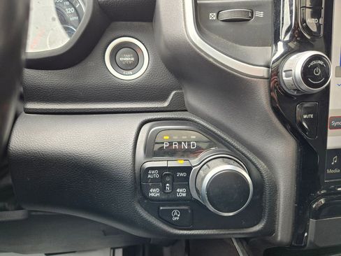 Used 2023 RAM 1500 Big Horn AWD/4WD image 27
