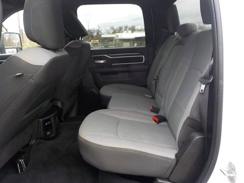 Used 2024 RAM 2500 Big Horn image 8