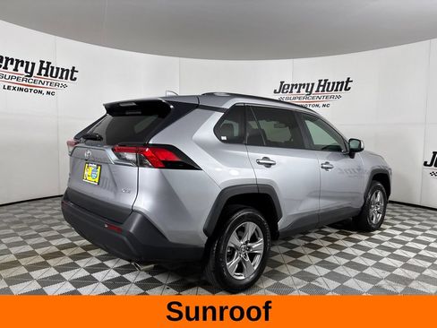 Used 2023 Toyota RAV4 XLE w/ Convenience Package FWD image 6