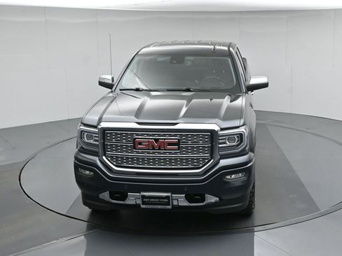 Used 2018 GMC Sierra 1500 Denali image 37