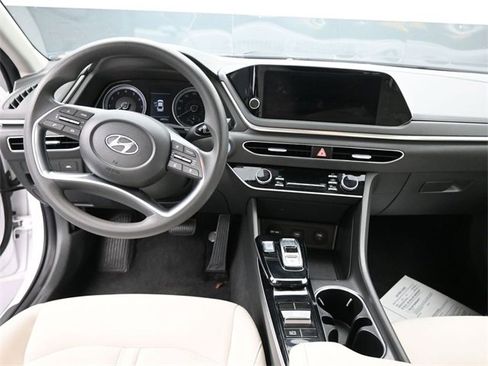 Used 2023 Hyundai Sonata SEL image 10