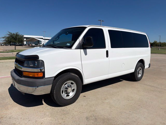 Used 2016 Chevrolet Express 2500 LT w/ LT Preferred Equipment Group RWD image 1