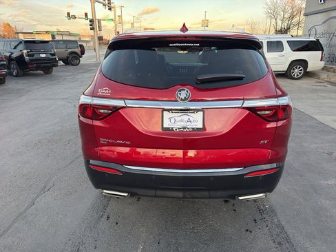 Used 2024 Buick Enclave Essence w/ Sport Touring Edition image 7