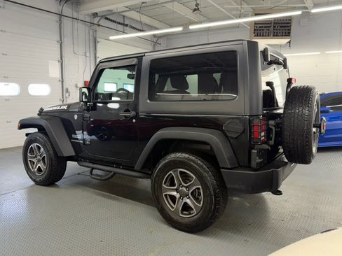 Used 2015 Jeep Wrangler Sport w/ Quick Order Package 24S AWD/4WD image 11