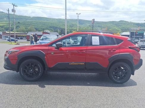 Used 2025 Subaru Crosstrek 2.5i Wilderness AWD/4WD image 8