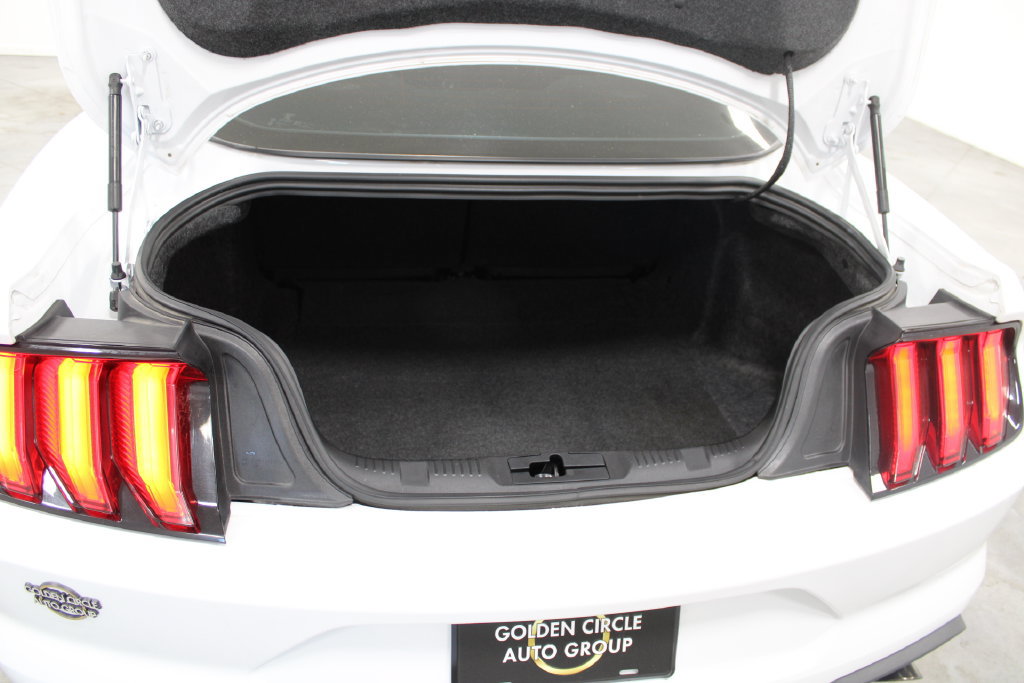 Certified 2021 Ford Mustang Coupe w/ Black Accent Package RWD image 18