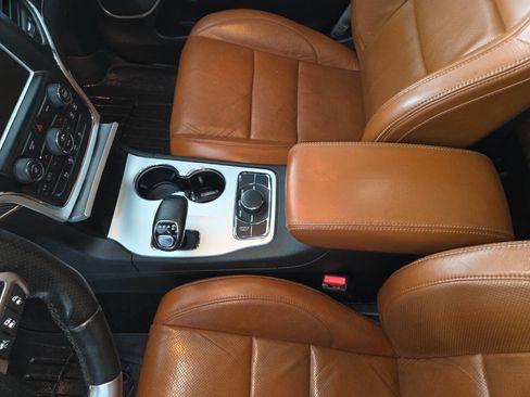 Used 2014 Jeep Grand Cherokee SRT w/ Trailer Tow Group IV image 18