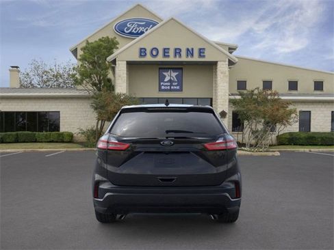 New 2024 Ford Edge SE w/ Black Appearance Package image 5