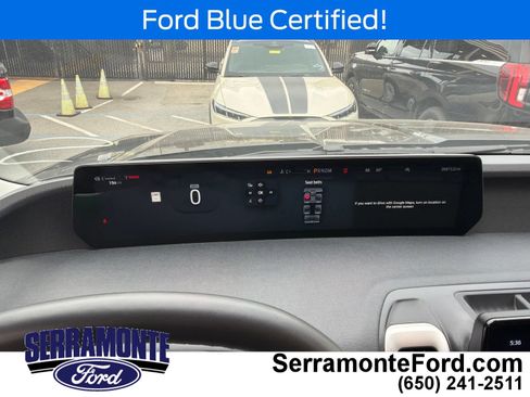 Used 2025 Ford Expedition Active AWD/4WD image 15