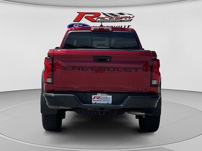 Used 2025 Chevrolet Colorado ZR2 w/ Technology Package