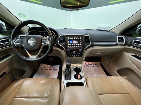 Used 2017 Jeep Grand Cherokee Limited w/ Luxury Group II RWD image 18