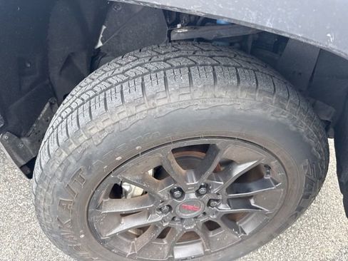 Used 2023 Toyota Tundra Limited w/ TRD Off-Road Package image 11