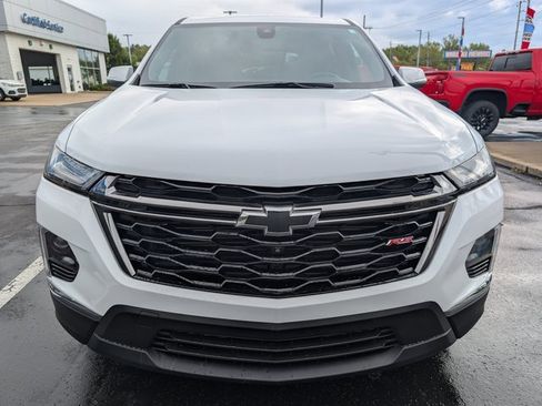 Used 2023 Chevrolet Traverse RS w/ LPO, Floor Liner Package image 8