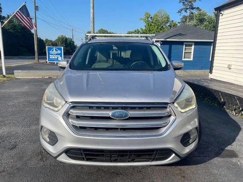 Used 2017 Ford Escape Titanium FWD image 2