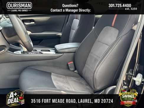 Used 2023 Nissan Sentra SR w/ Midnight Edition Package FWD image 6